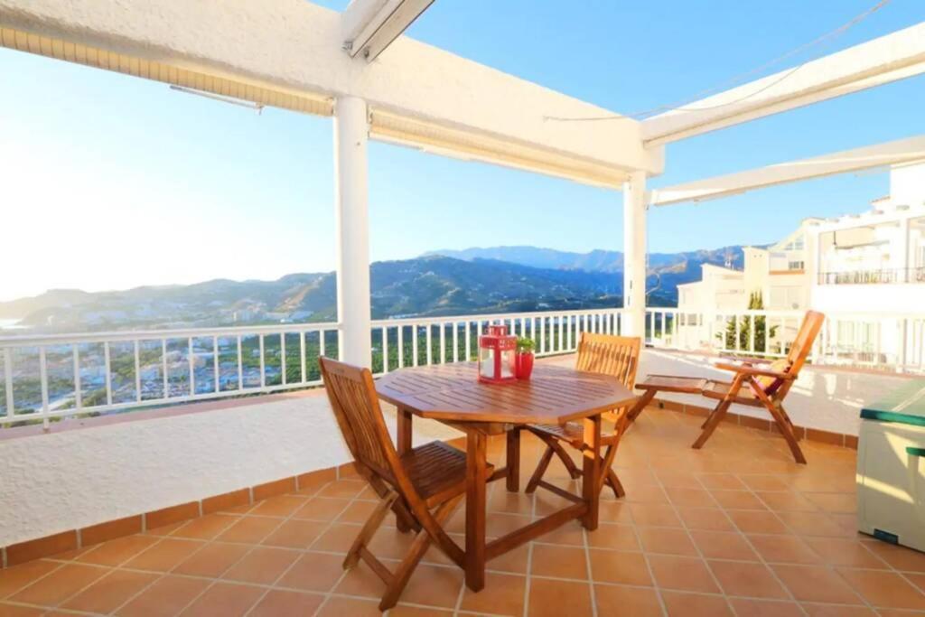 Seaview And Sun All Day Long In Los Pinos, Almunecar, Andalusia 外观 照片
